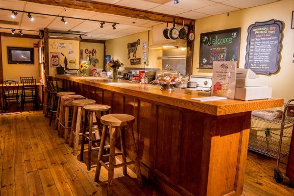 Rise & Shine Cafe - The Common Man Inn & Spa